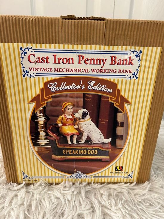 Vintage Other - Vintage new in box! Cast Iron